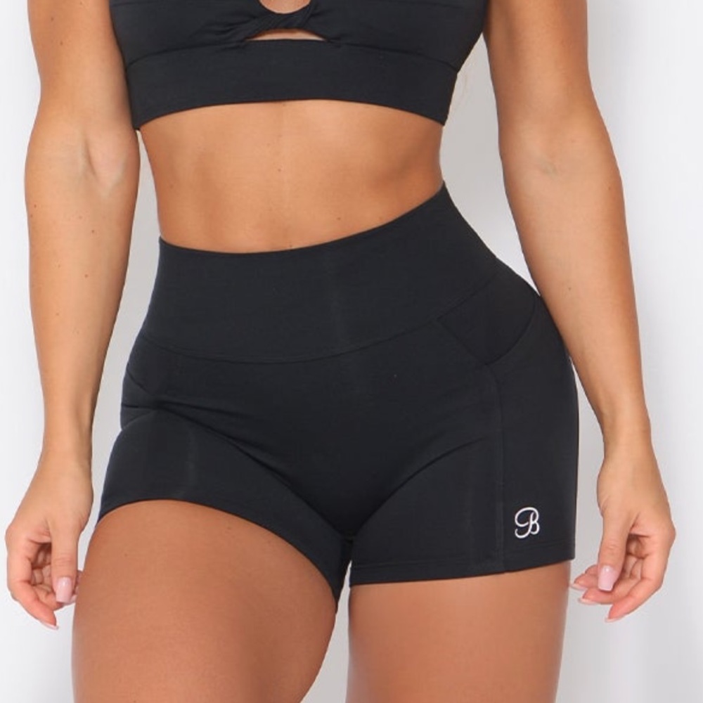 COPY - Black scrunch shorts